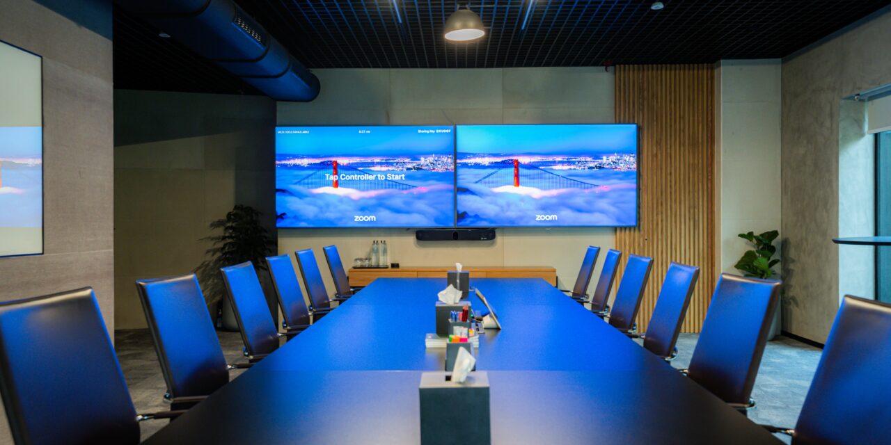 Modern AV Boardroom Must-Haves: What 90% of Enterprises Overlook